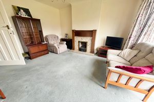Dining Room- click for photo gallery